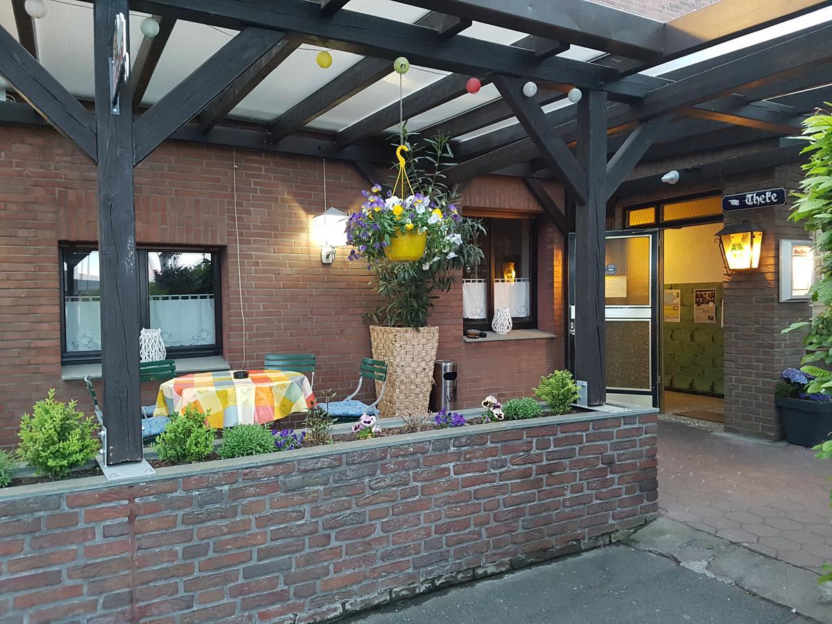 Landgasthof Schaenzer Voerde Esterno foto