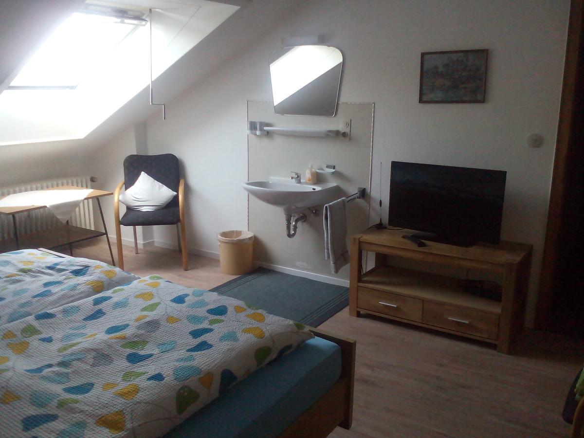 Landgasthof Schaenzer Voerde Esterno foto