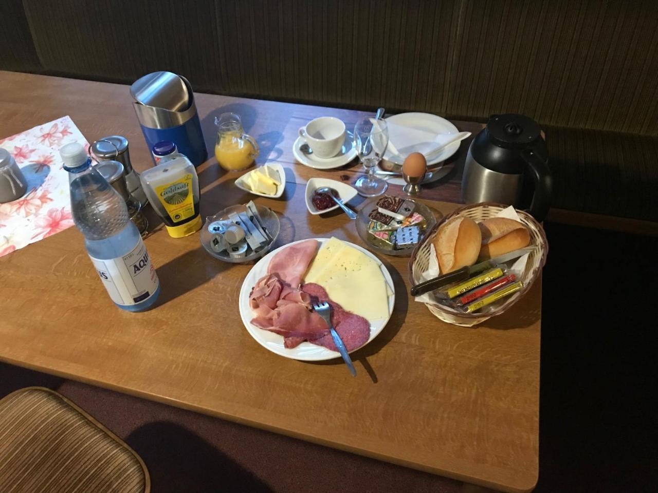 Landgasthof Schaenzer Voerde Esterno foto